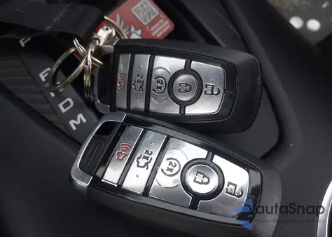 2025 Ford Mustang Gt Fastback z USA, uszkodzony, nr VIN 1FA6P8CF1S5403095